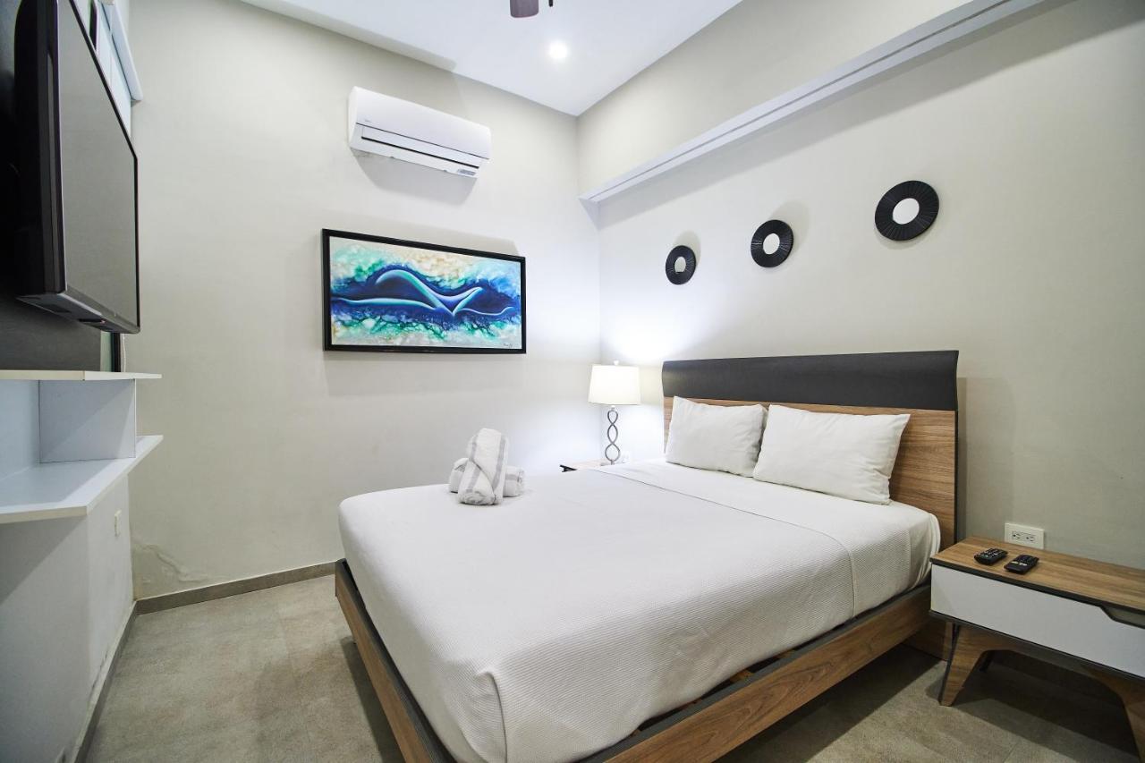 Torre 42 Playa Del Carmen By Lockey Aparthotel ภายนอก รูปภาพ
