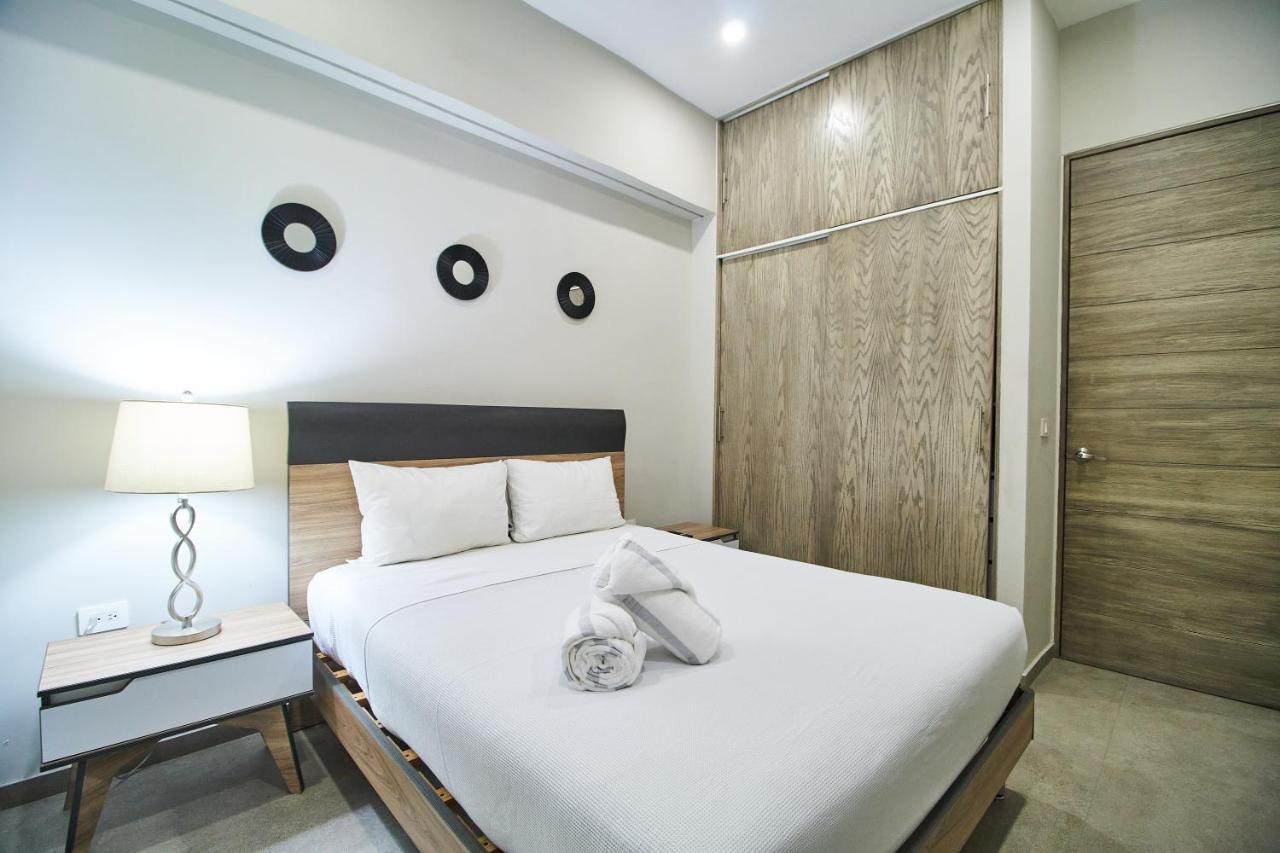 Torre 42 Playa Del Carmen By Lockey Aparthotel ภายนอก รูปภาพ